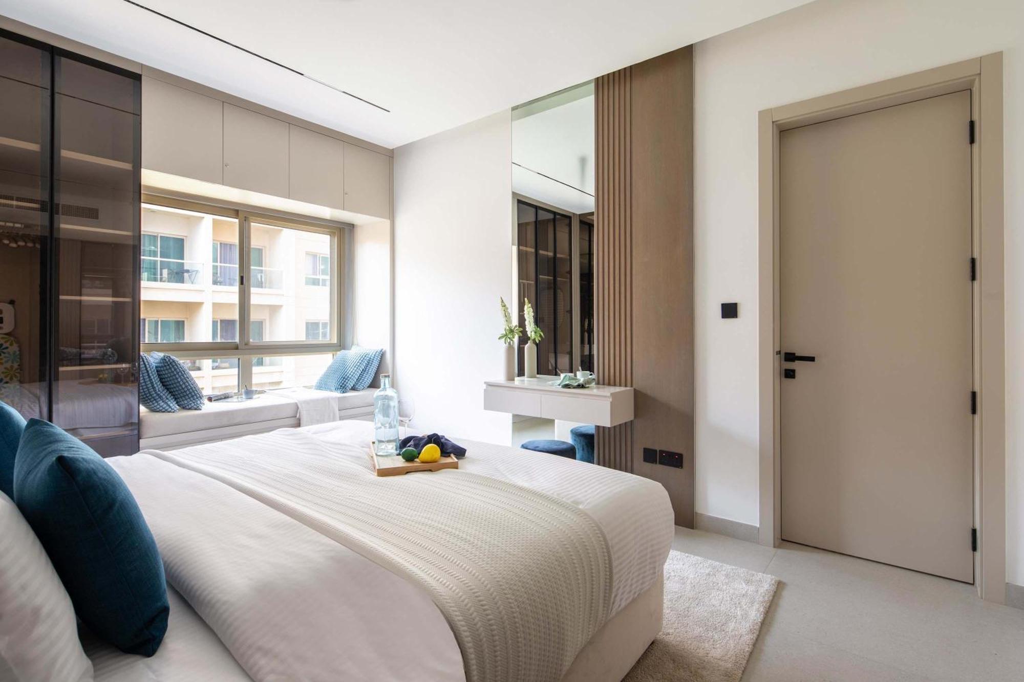 Frank Porter - Al Samar 1 Apartment Dubai